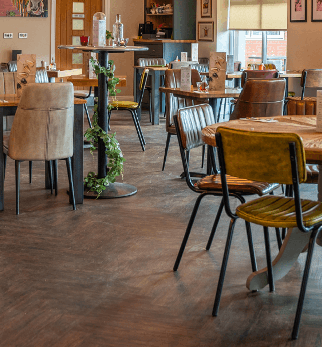 Stables Restaurant Hero 001