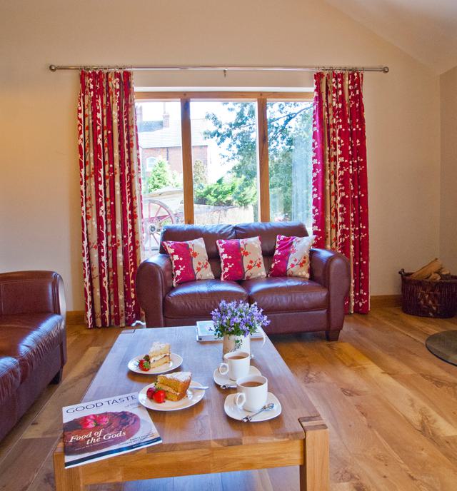 Elms Farm Main Event